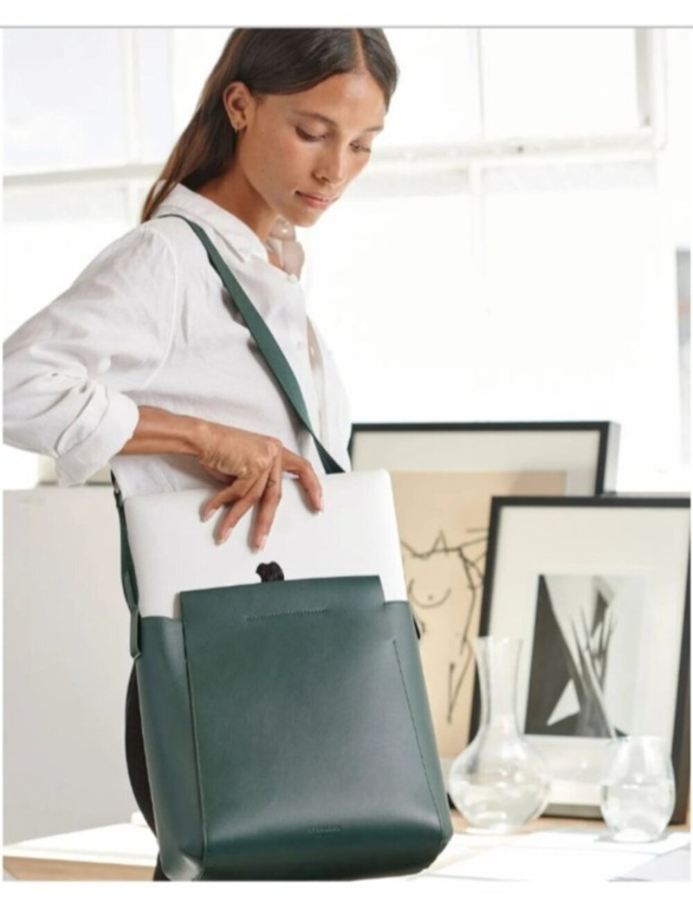 Everlane The Form Green Leather Tote Bag Adjustable Strap Magnetic Closure Italy